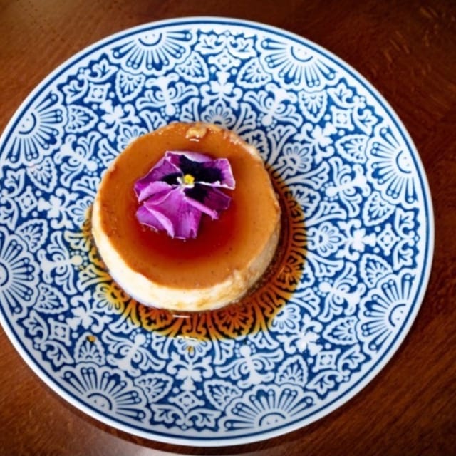 Columbia Flan Cafe Hola.